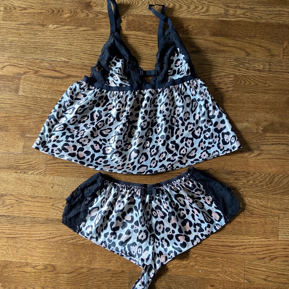 Victoria’s Secret 2 piece lingerie set